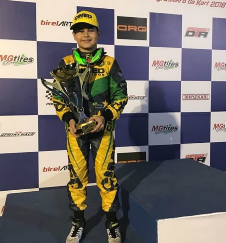 Matheus Ferreira estreia na categoria OK Júnior em equipe chefiada por campeão mundial de kart
