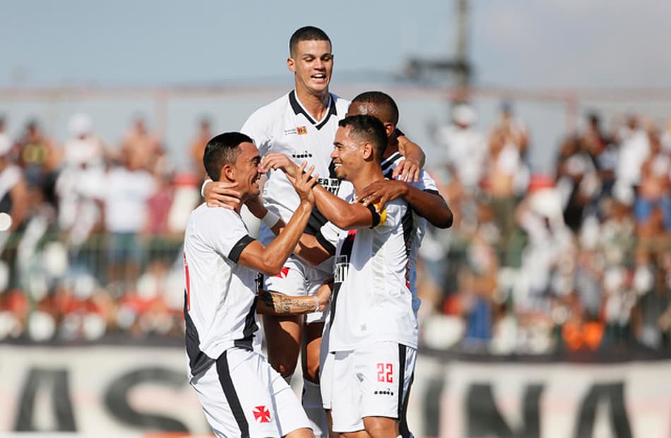 Quase todo o elenco do Vasco já teve chance neste início de temporada