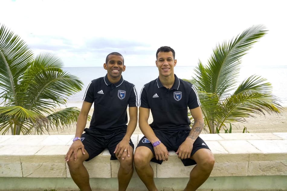 Volante ex-Avaí fala em apoio de brasileiro na chegada a MLS
