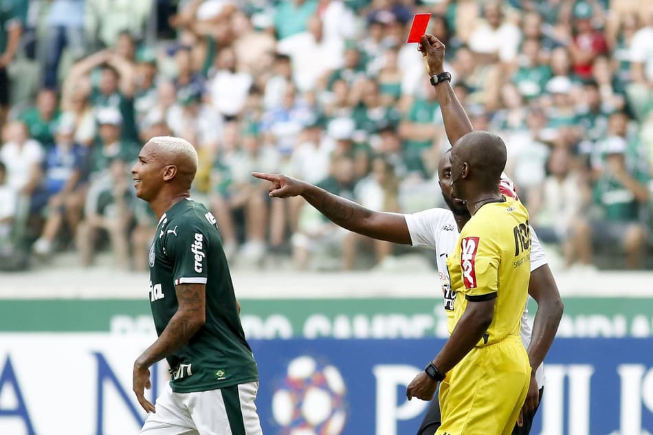De Prima: Após nova polêmica, Palmeiras deve negociar Deyverson