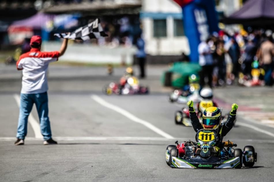 Augustus Toniolo estreia no Paulista Light de Kart como vice-campeão da etapa em Interlagos