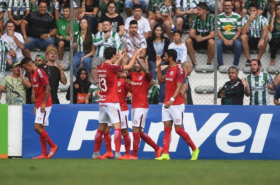 Com uma expulsão para cada lado, Internacional vence o Juventude, em Caxias do Sul