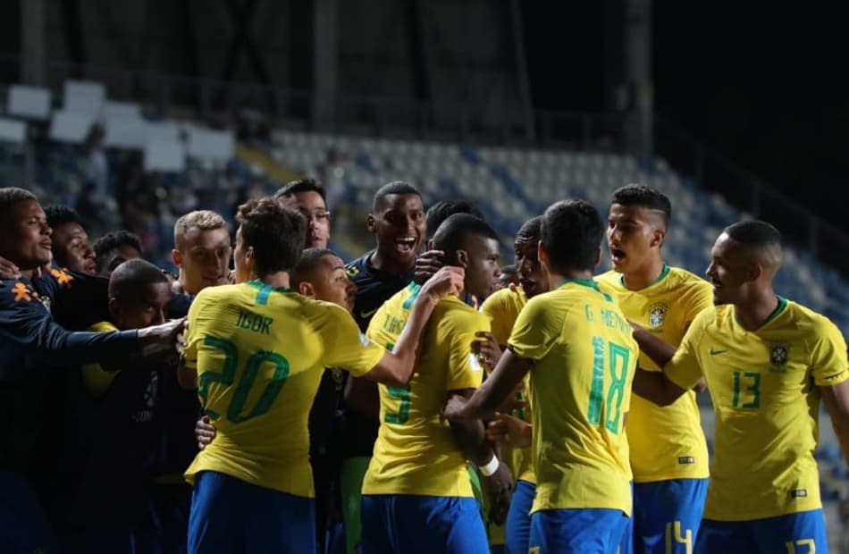 Brasil ganha o Superclássico, mas quem comemora é o Equador