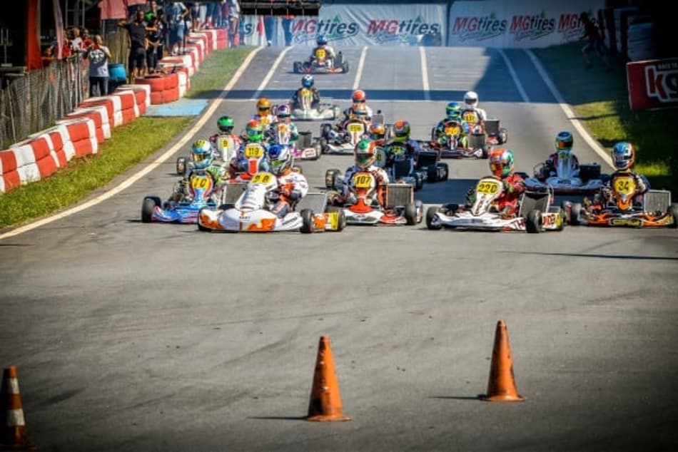 Copa São Paulo de Kart inicia temporada com disputas intensas em circuito de alta velocidade