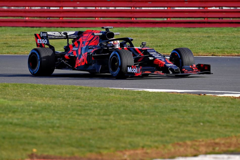 Helmut Marko comenta o ‘shakedown’ do Red Bull RB15: “Tudo correu tranquilo”