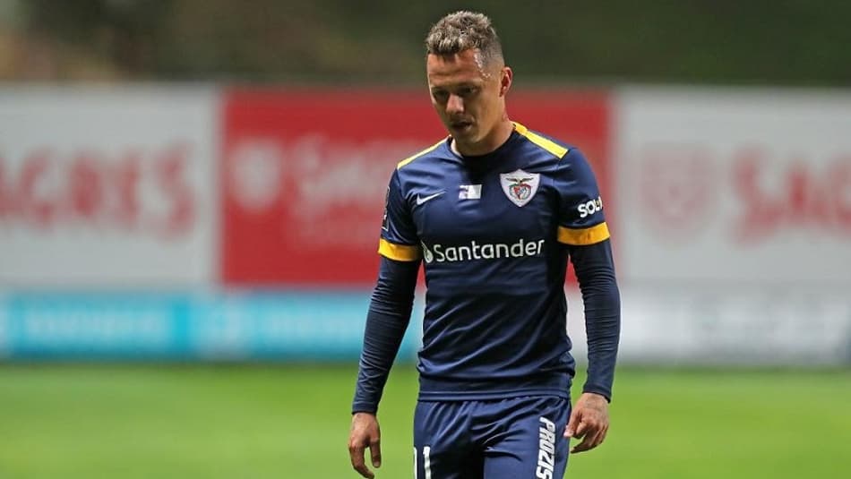 Lateral brasileiro completa 100 jogos na primeira divisão de Portugal