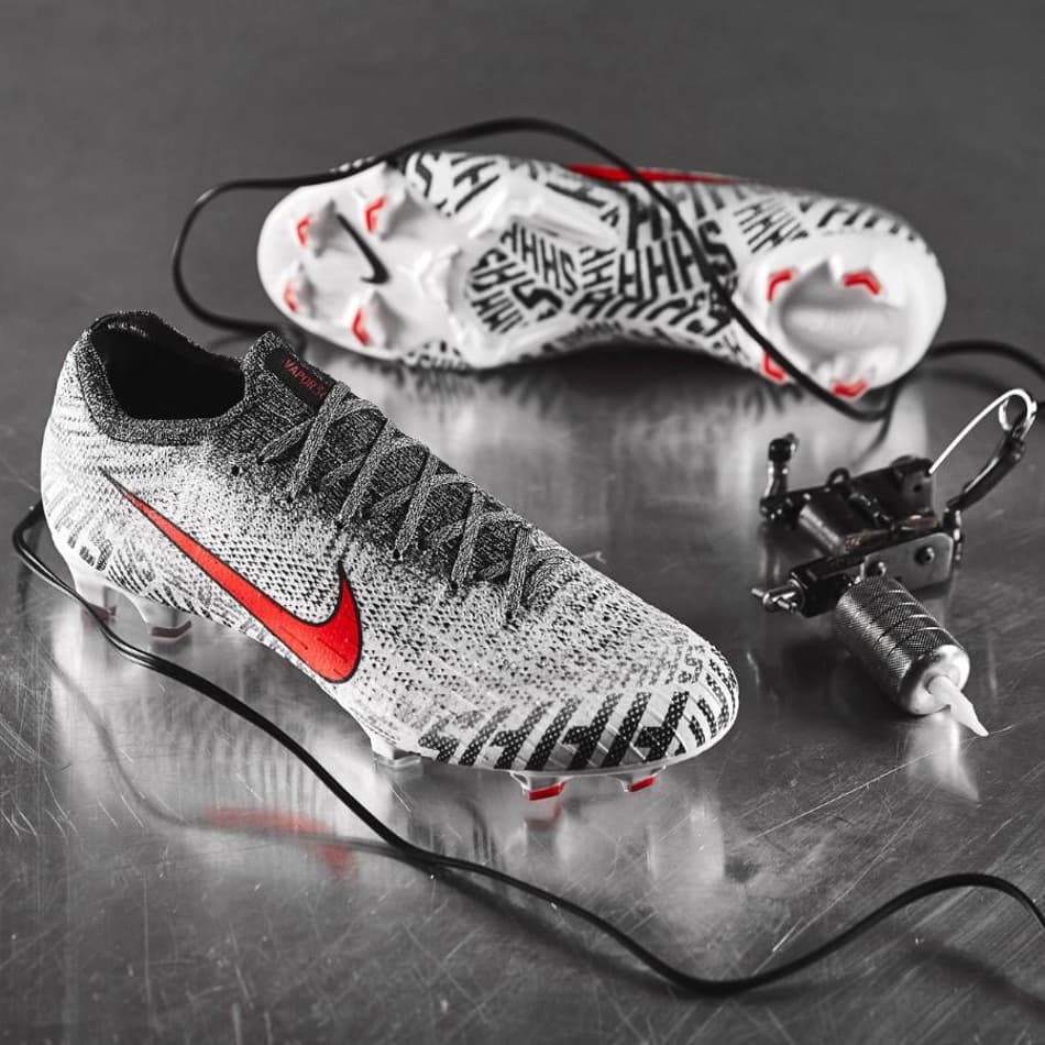 ‘SHHHs’: Nike lança chuteira Mercurial Vapor 360 NJR Silêncio para Neymar