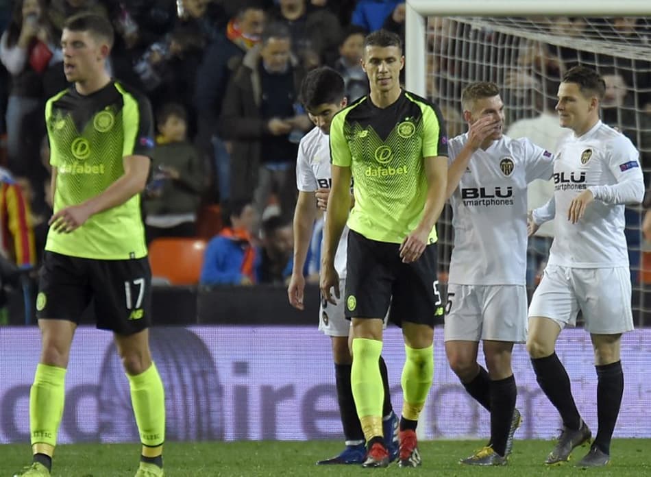 Em casa, Valencia bate Celtic e garante classificação na Liga Europa
