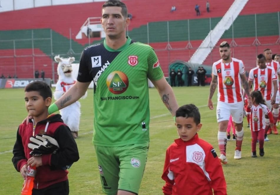 Independiente del Valle anuncia chegada de goleiro Jorge Pinos