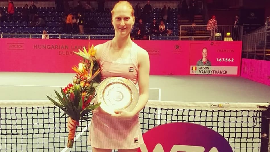Em duelo histórico, Uytvanck supera sua namorada na Alemanha