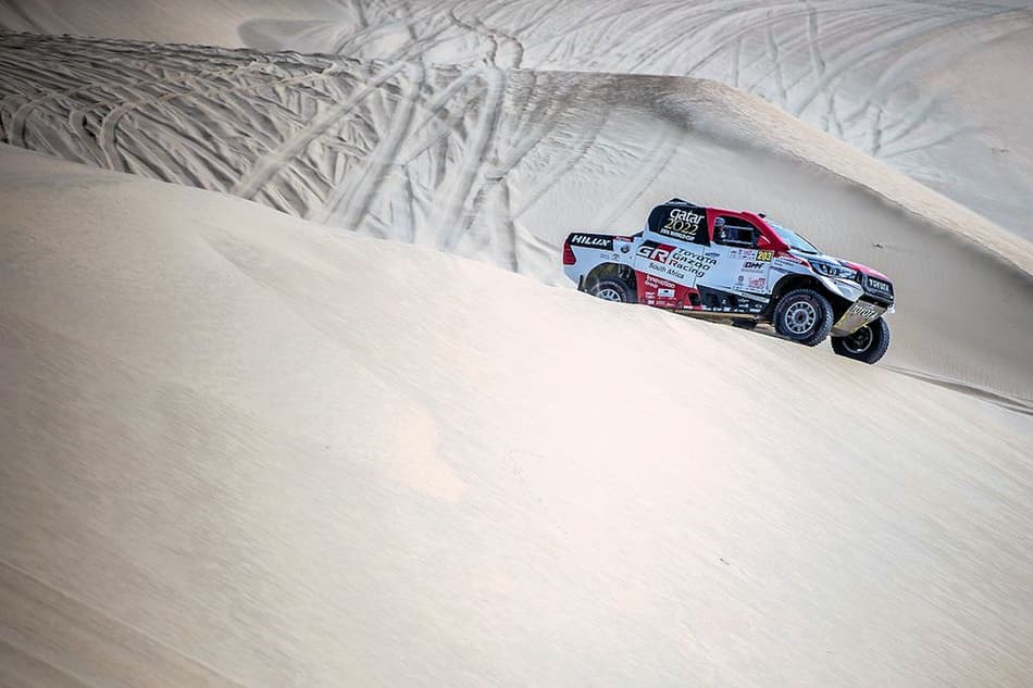 Rally: Al Attiyah continua líder no Catar; Varela é o oitavo no geral