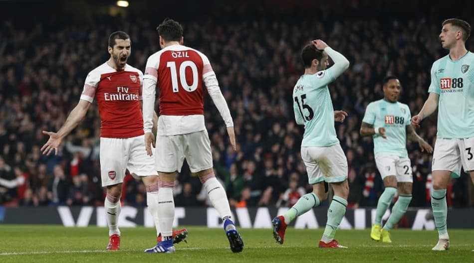Sem piedade, Arsenal goleia Bournemouth e segue no G4 do Inglês