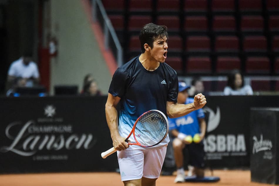 Garin vibra em vitória contra o argentino Leonardo Mayer em São Paulo
