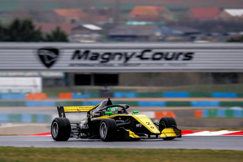 Caio Collet completa três dias de testes em Magny-Cours entre os mais rápidos