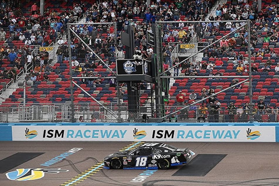 NASCAR: Em Phoenix, Kyle Busch vence pela segunda vez na Xfinity Series este ano
