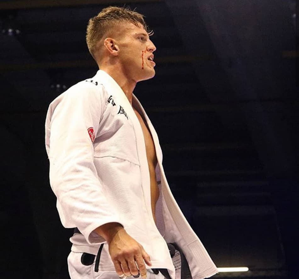 Faixa-preta descarta 'arrogância' e revela segredos de sua autoconfiança