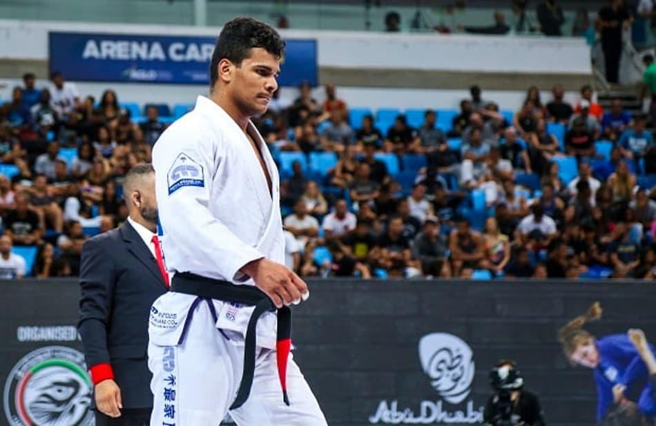 Faixa-preta exalta valorização no Jiu-Jitsu: 'Fruto de muito trabalho'