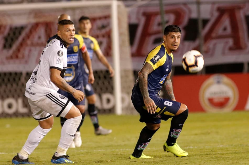 No Paraguai, Olimpia e Universidad de Concepción ficam no empate