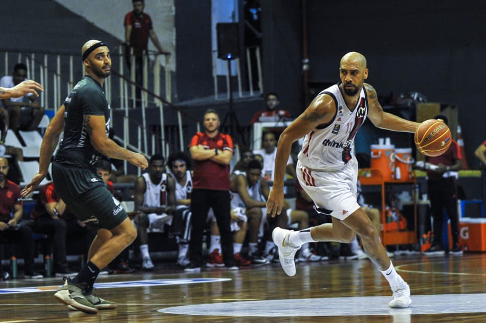 Flamengo x Bauru NBB Marquinhos