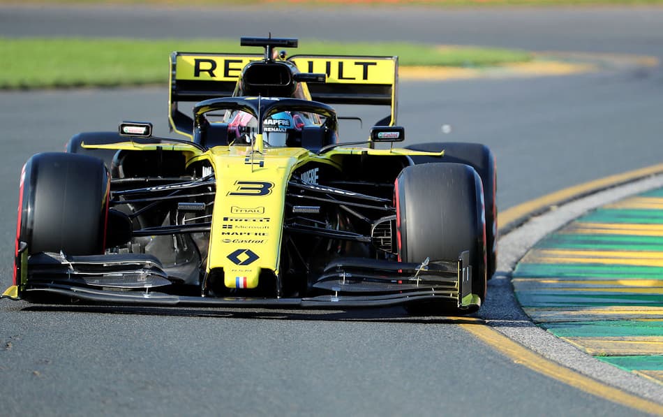 Ricciardo afirmou que equipe sabia que estratégia de um pitstop não estava funcionando