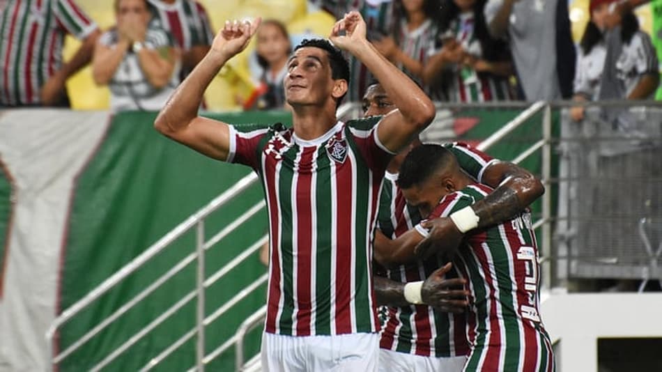 O Fluminense saiu na frente, mas acabou cedendo o empate para o Botafogo neste domingo, no Maracanã, pelo Campeonato Carioca. Ganso, que fez o gol, Everaldo, autor da assistência e boas jogadas, e Luciaram foram os melhores avaliados no Tricolor. Confira as notas do LANCE! (Rafael Bortoloti)