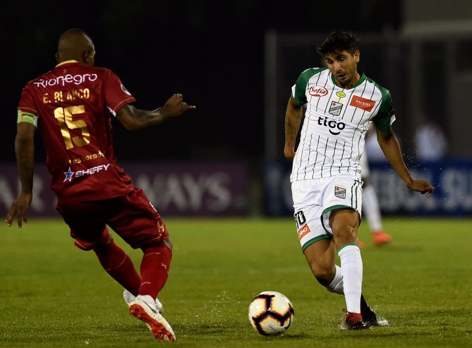Oriente Petrolero e Rionegro Águilas jogam a sobrevivência na Copa Sul-Americana