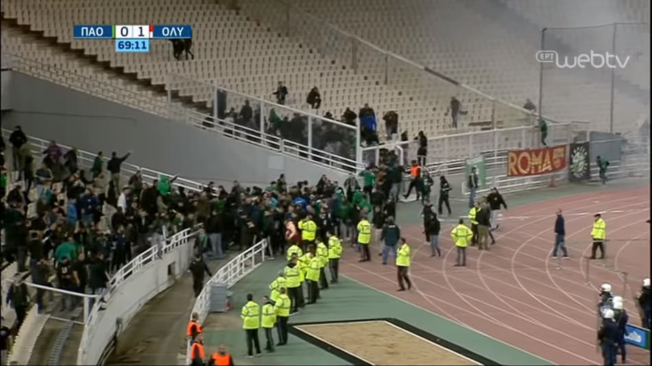 Panathinaikos é punido por conta de confusão no jogo contra o Olympiakos