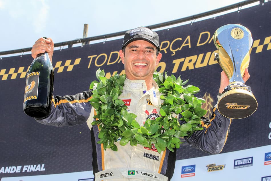 Agora piloto da Mercedes-Benz, Roberval Andrade abre busca pelo bi da Copa Truck