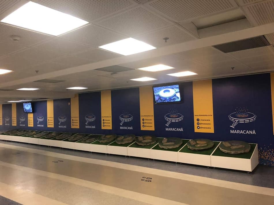 Juan e Ricardo Rocha deixam marcas dos seus pés na Calçada da Fama do Maracanã