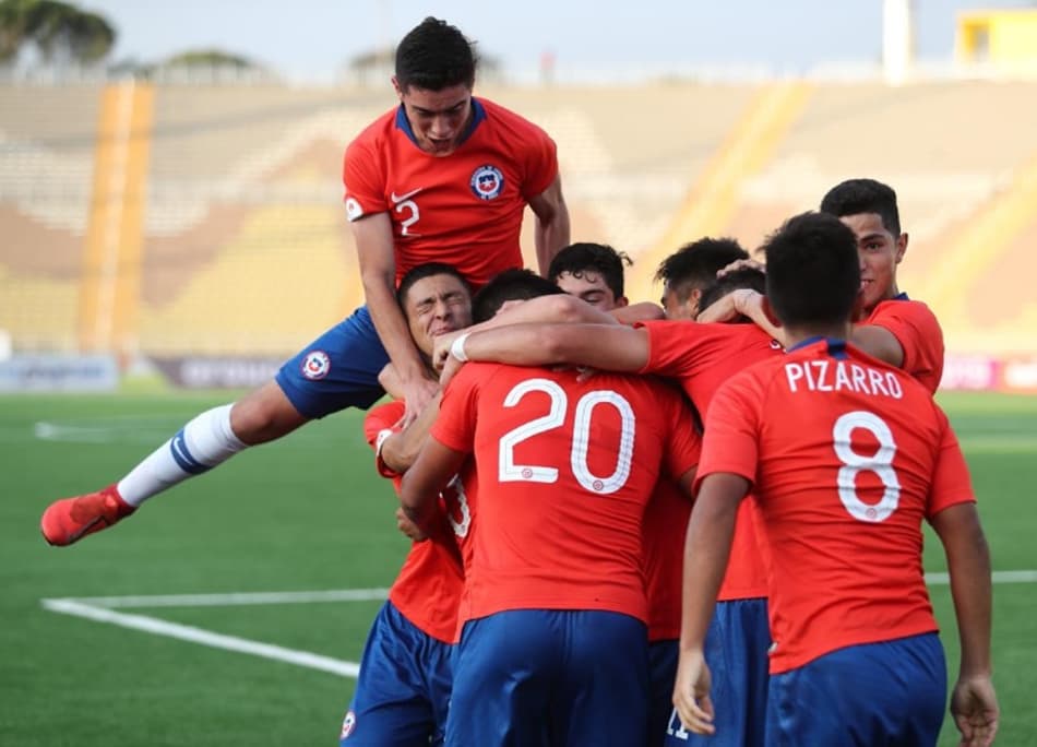 Chile aplica goleada surpreendente na Venezuela e se recupera no sub-17