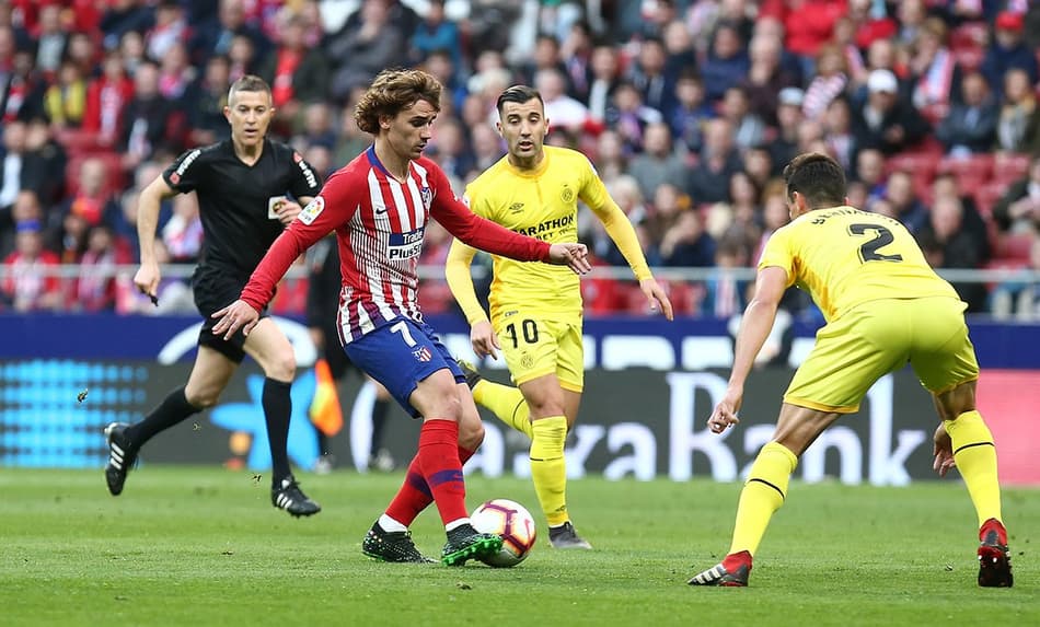 Atlético de Madrid vence Girona em casa e diminui vantagem do Barça