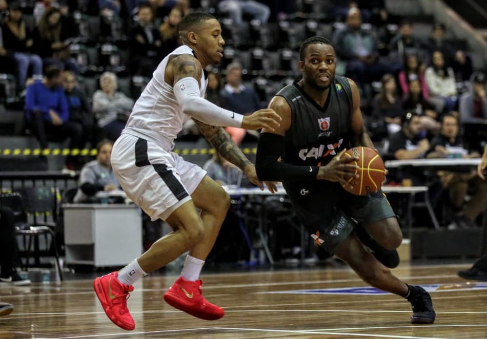 Corinthians vence Brasília e força terceiro jogo pelas oitavas do NBB