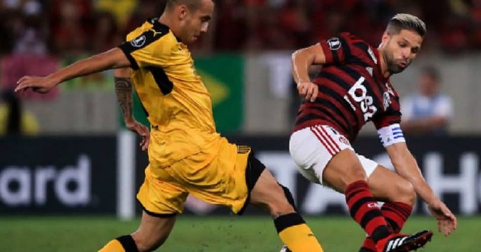 Guzmán Pereira tem detectada lesão no septo em vitória sobre o Flamengo