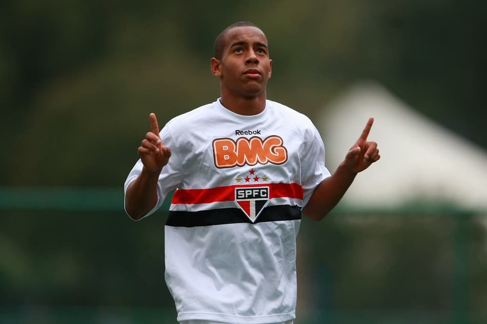 Por onde anda Ademilson, ex-São Paulo