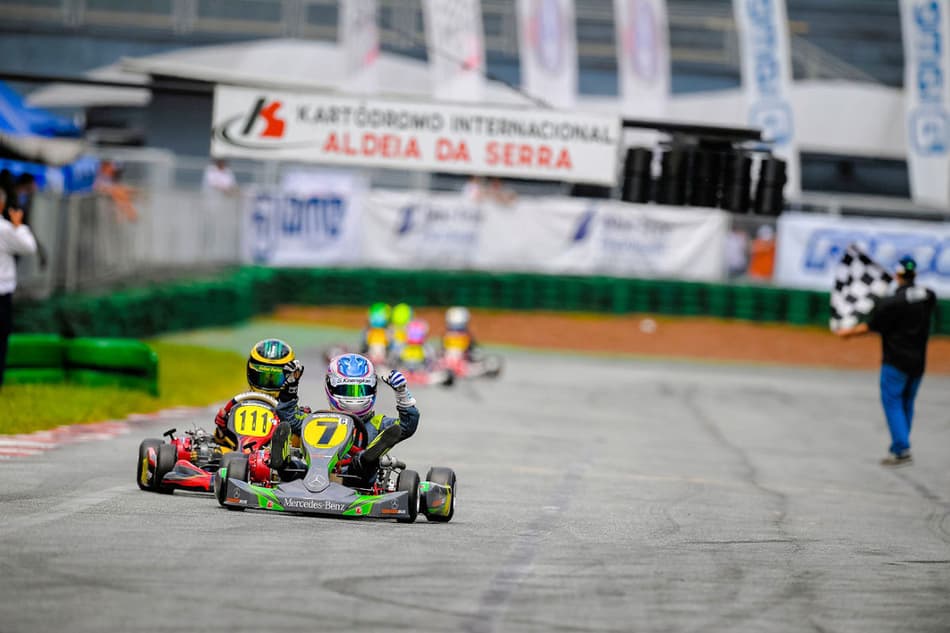 Gabriel Koenigkan lidera a Copa São Paulo Light de Kart na Cadete após a disputa da 3ª etapa