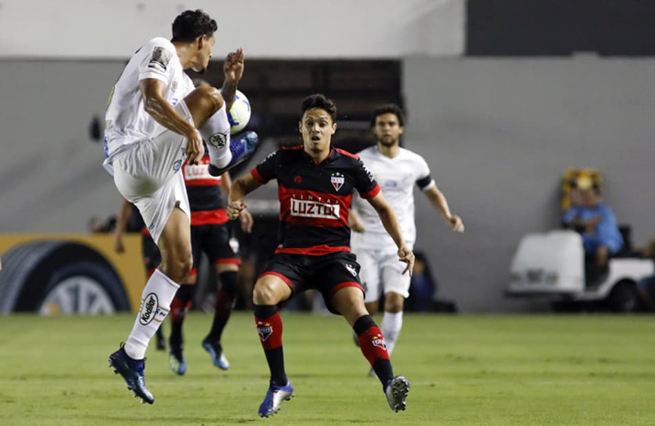Santos x Atlético-GO: Prováveis escalações, desfalques e onde assistir