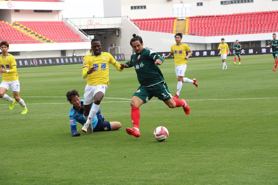 Ex-São Paulo, Aloisio brilha em vitória do Guangdong South Tigers