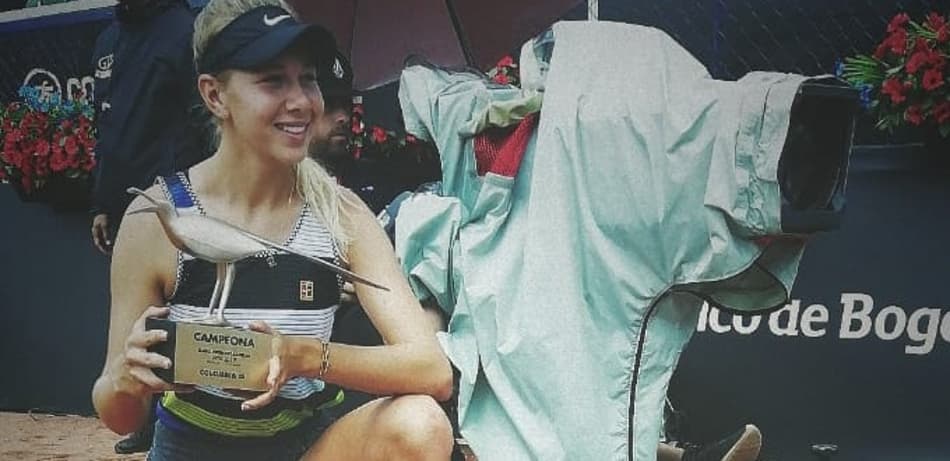 Em Bogotá, Anisimova vence Sharma e leva um título pela primeira vez