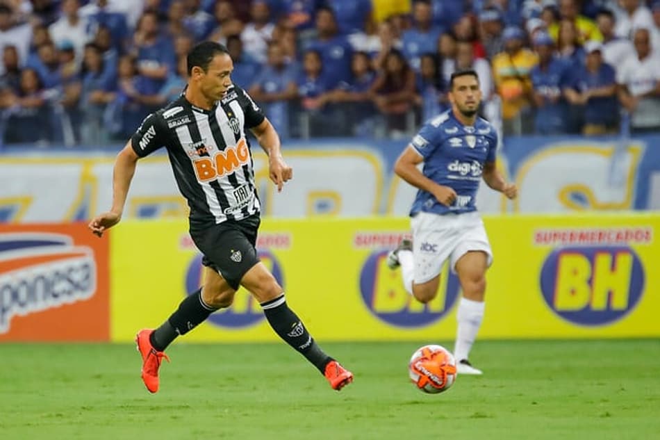 Cruzeiro x Atlético MG Ricardo Oliveira