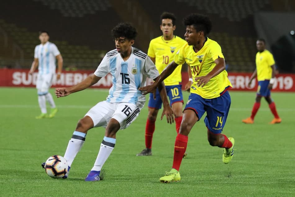 Argentina leva goleada histórica do Equador, mas fica com o título do Sul-Americano