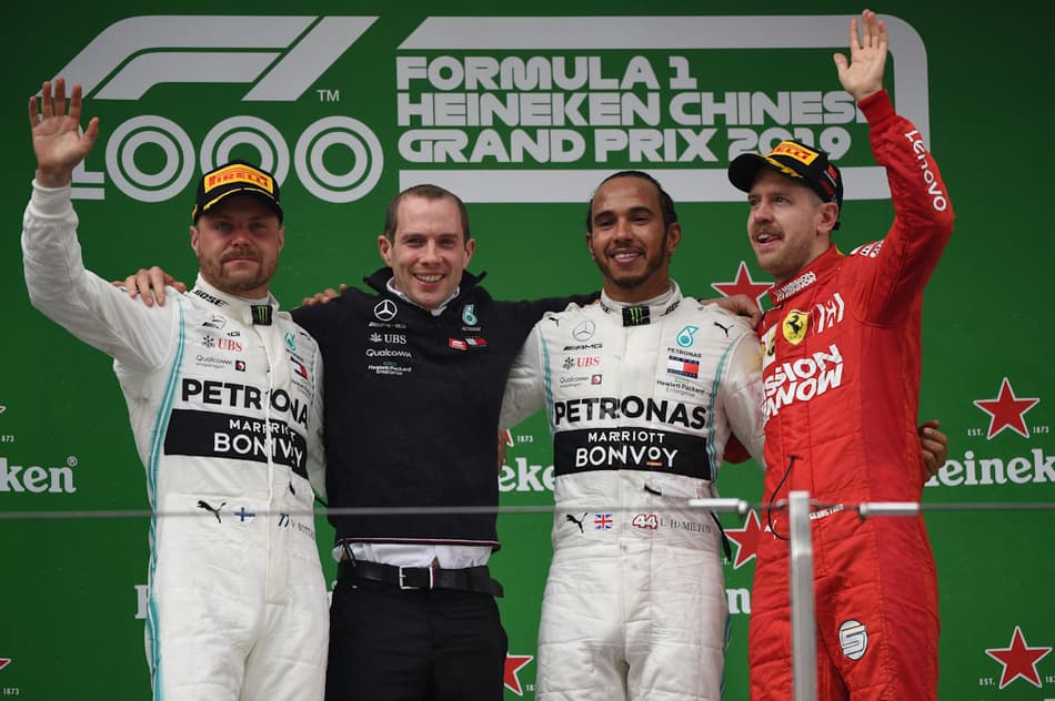 Vettel defende Ferrari após P3 na China: "Podemos nos alegrar com nosso motor"