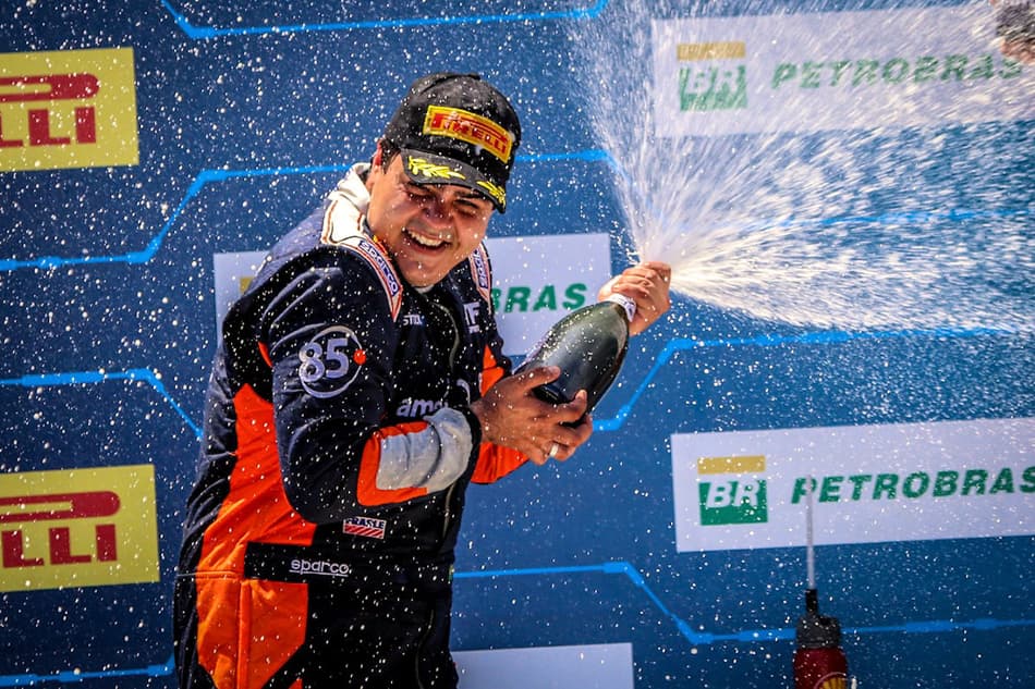 Piloto da Stock Light, Vinícius Margiota morre depois de forte acidente na Anhanguera