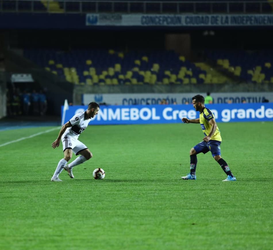 Olimpia arranca empate diante do Concepción nos acréscimos e mantém a liderança da chave