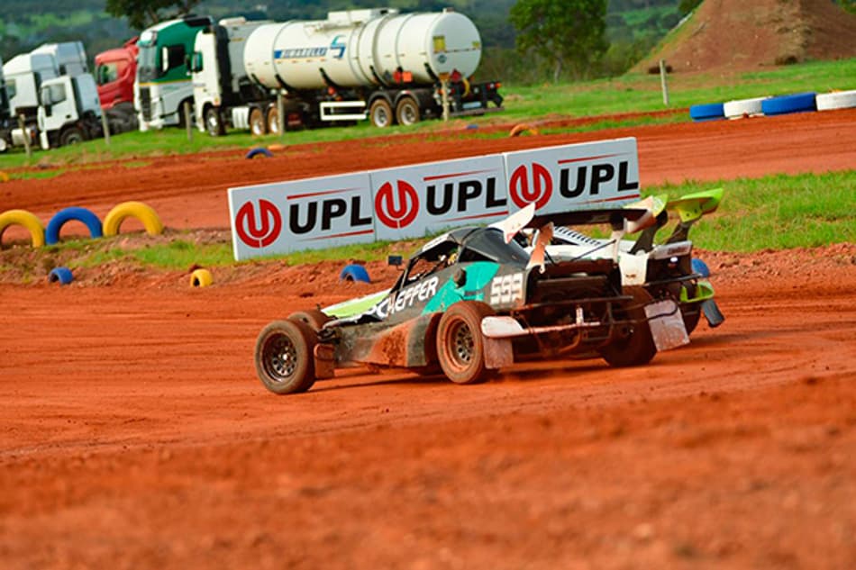 Velocidade na Terra: Primeiro dia de Brasileiro começa com grandes disputas e muito calor em Cuiabá