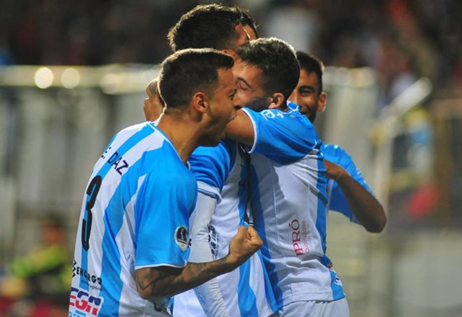 Cerro confirma favoritismo diante do UTC e avança na Sul-Americana