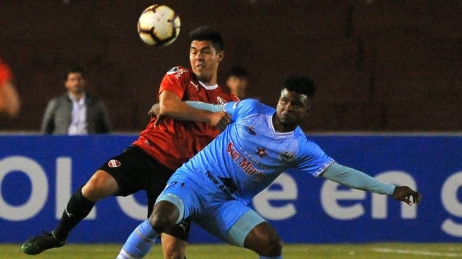 Independiente confirma favoritismo, bate Binacional e avança na Sul-Americana