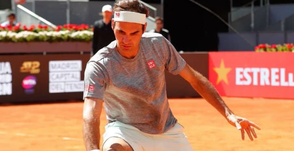 Federer chega e faz primeiro treino em Madri