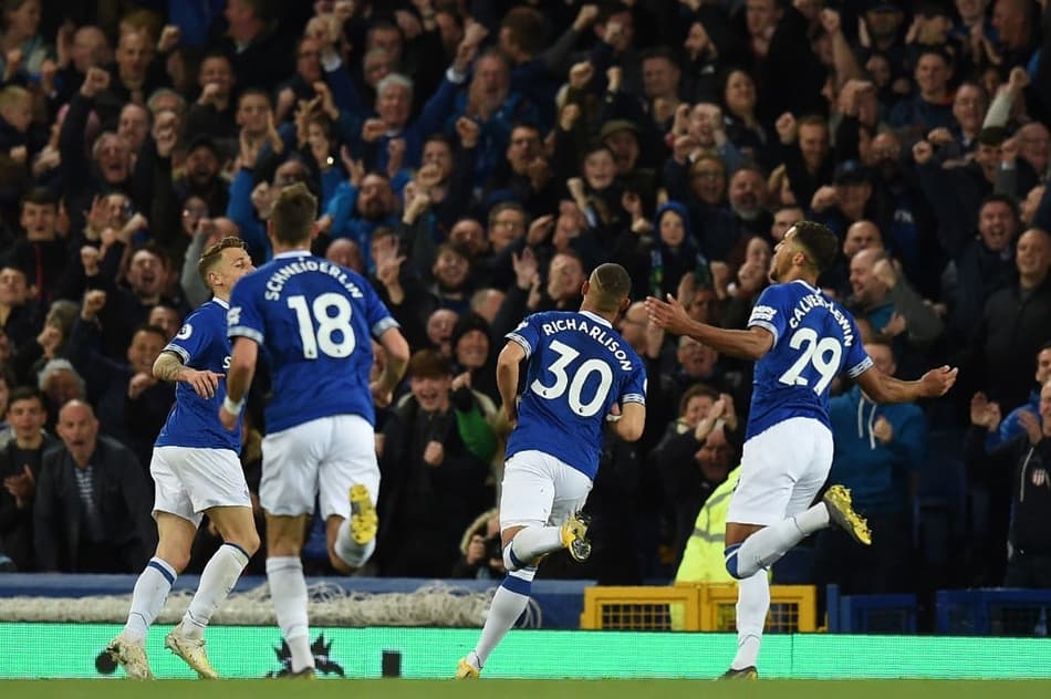 Everton x Burnley