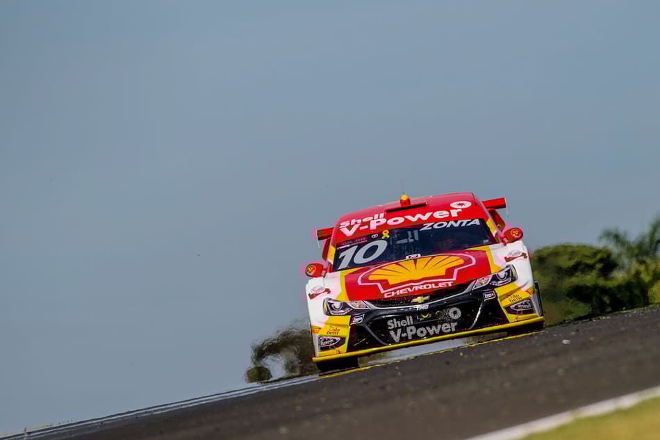 STOCK CAR: Ricardo Zonta é desclassificado de corrida no Velo Città; confira a nova ordem do campeonato