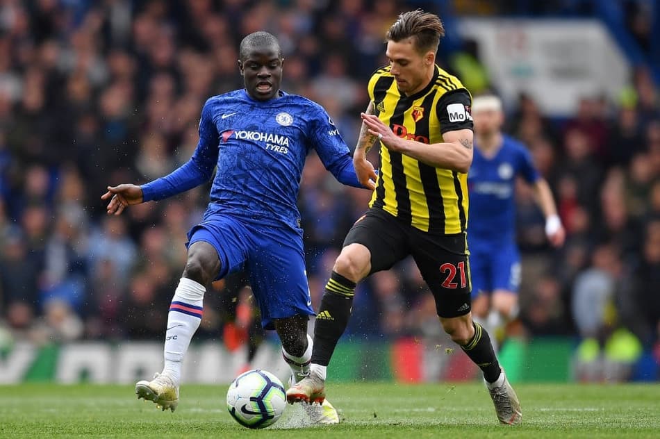 Para ficar de vez no G4, Chelsea visita o Watford, lanterna do Inglês